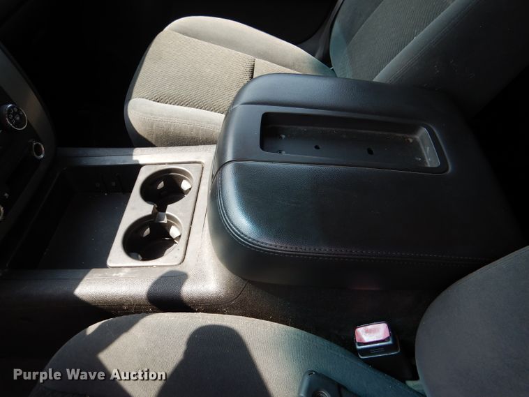 image for item DM1323 2008 Chevrolet Suburban  SUV