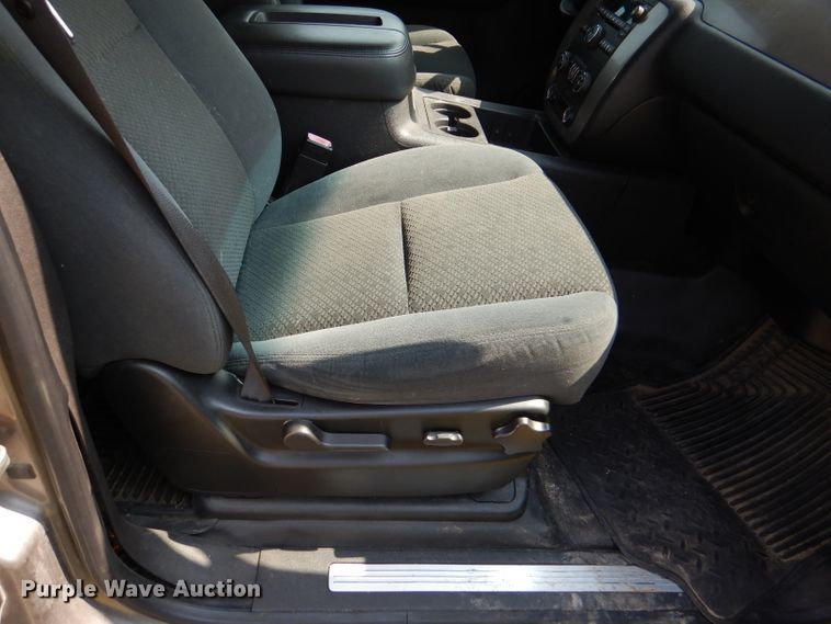 image for item DM1323 2008 Chevrolet Suburban  SUV