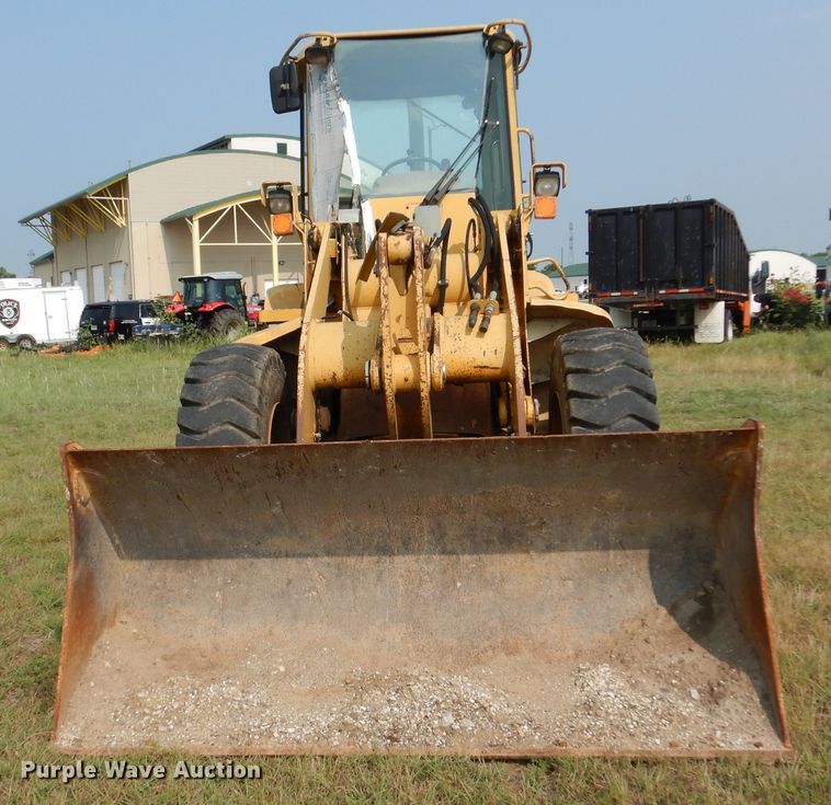 image for item DM6359 1997 John Deere 444H  wheel loader