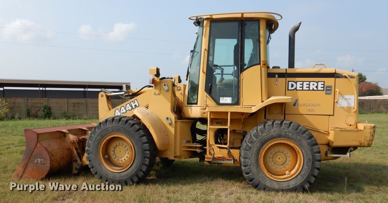 image for item DM6359 1997 John Deere 444H  wheel loader