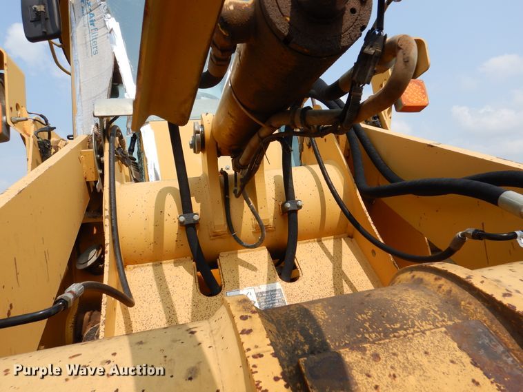 image for item DM6359 1997 John Deere 444H  wheel loader