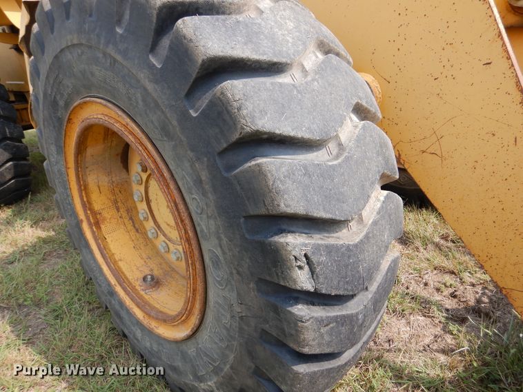 image for item DM6359 1997 John Deere 444H  wheel loader