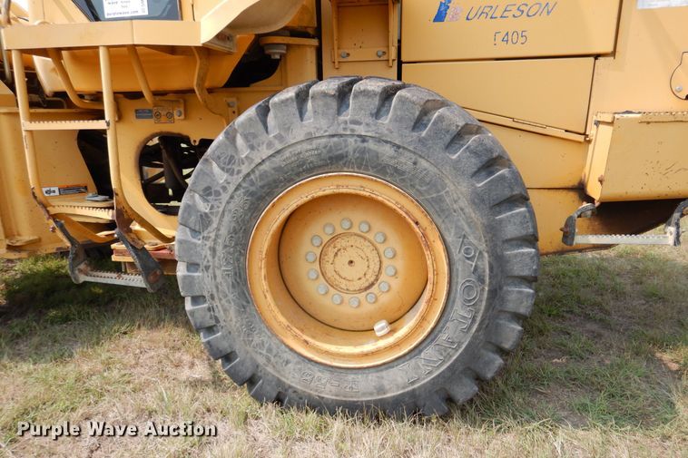 image for item DM6359 1997 John Deere 444H  wheel loader