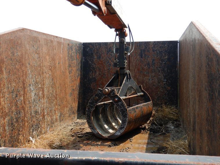 image for item DM6360 2006 GMC C8500  crane truck