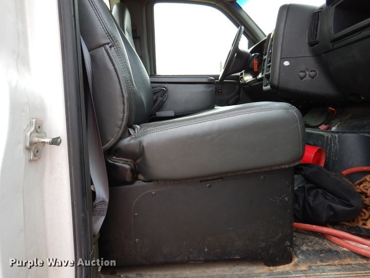 image for item DM6360 2006 GMC C8500  crane truck