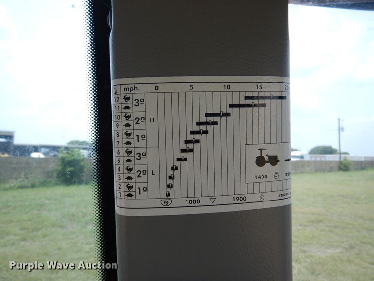 image for item DM6372 2011 Massey Ferguson 2670 HD Series  MFWD tractor