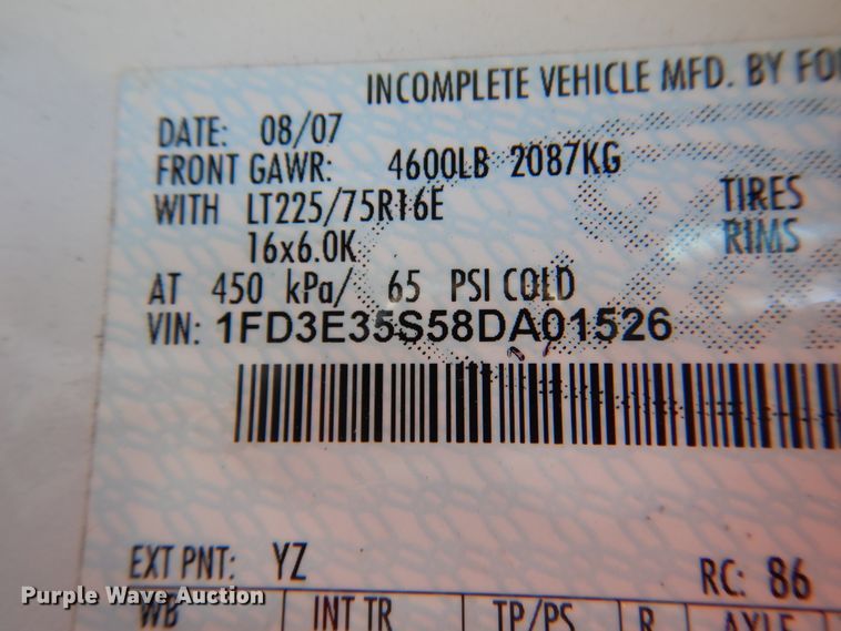 image for item DM6379 2008 Ford E350 Super Duty  shuttle bus