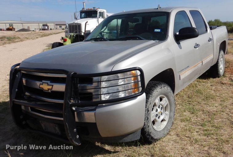 image for item DM6383 2009 Chevrolet Silverado 1500  Crew Cab pickup truck