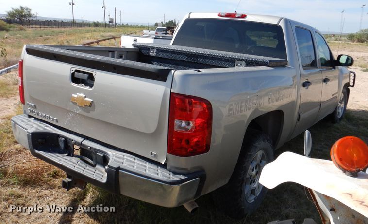 image for item DM6383 2009 Chevrolet Silverado 1500  Crew Cab pickup truck
