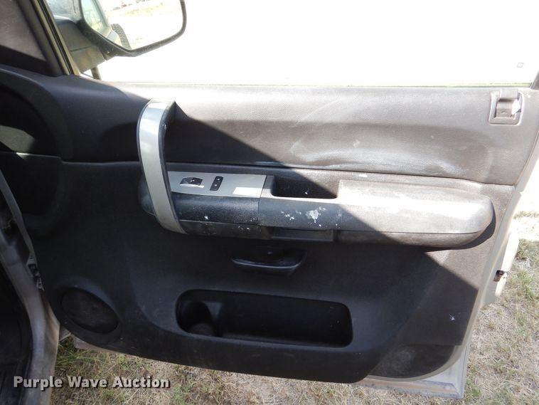 image for item DM6383 2009 Chevrolet Silverado 1500  Crew Cab pickup truck