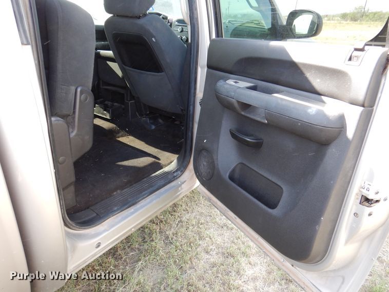 image for item DM6383 2009 Chevrolet Silverado 1500  Crew Cab pickup truck