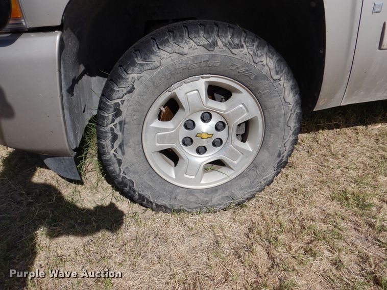 image for item DM6383 2009 Chevrolet Silverado 1500  Crew Cab pickup truck