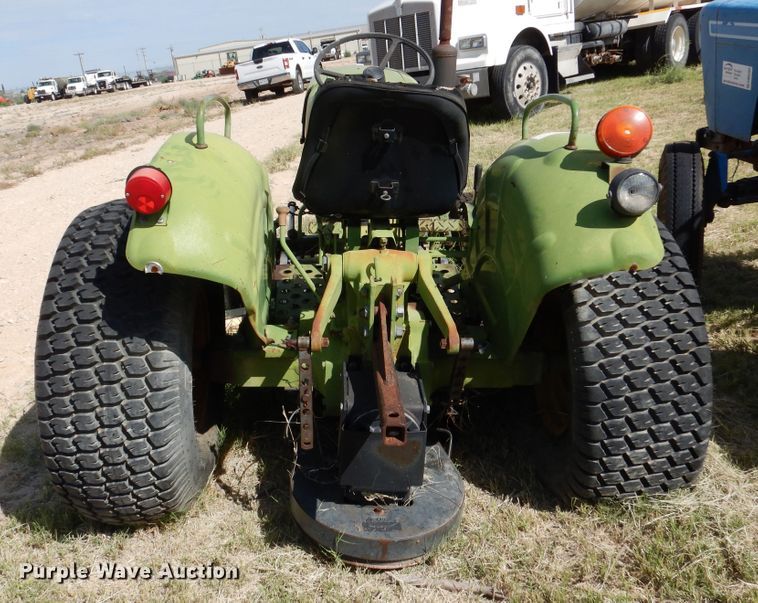 image for item DM6384 John Deere 850  tractor