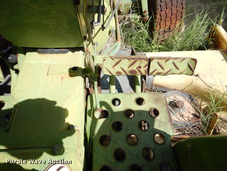 image for item DM6384 John Deere 850  tractor