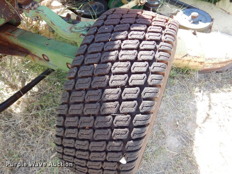 image for item DM6384 John Deere 850  tractor