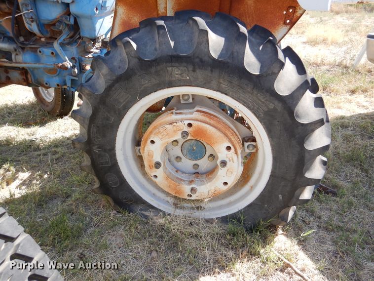 image for item DM6385 Ford 1900  tractor