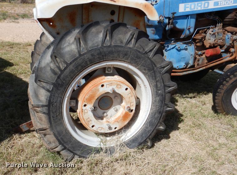 image for item DM6385 Ford 1900  tractor