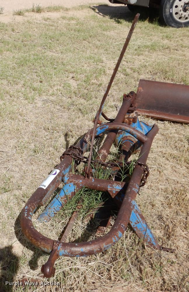 image for item DM6386 Ford 22-204  post hole auger