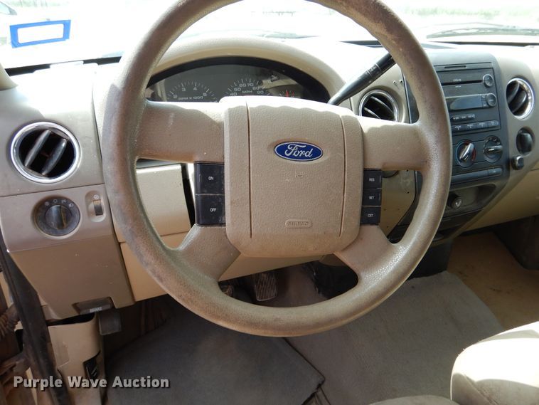 image for item DM6390 2006 Ford F150 XLT  SuperCrew pickup truck