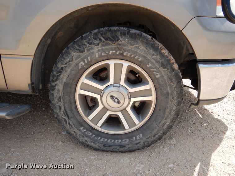 image for item DM6390 2006 Ford F150 XLT  SuperCrew pickup truck