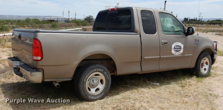 image for item DM6392 2001 Ford F150 XLT  SuperCab pickup truck