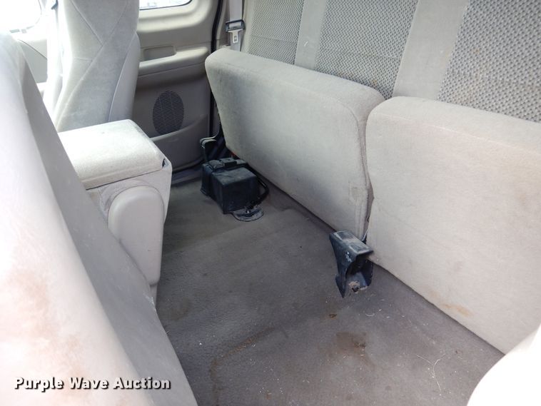 image for item DM6392 2001 Ford F150 XLT  SuperCab pickup truck