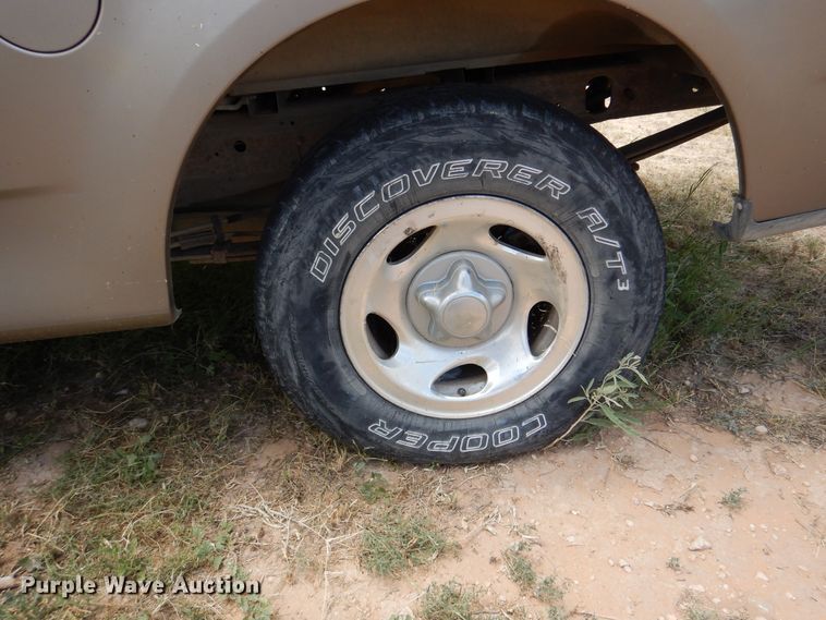 image for item DM6392 2001 Ford F150 XLT  SuperCab pickup truck