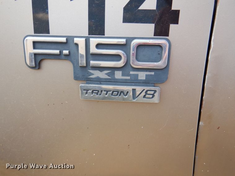 image for item DM6392 2001 Ford F150 XLT  SuperCab pickup truck