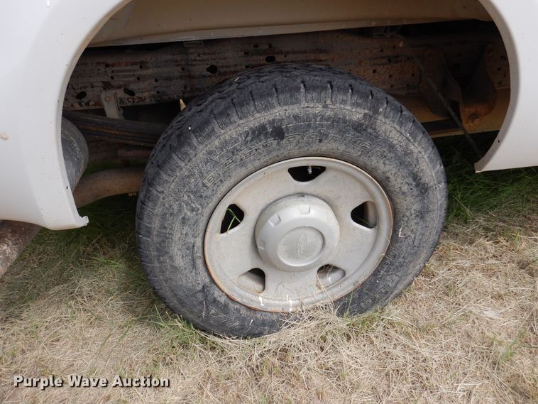 image for item DM6395 2006 Ford F250 Super Duty  Crew Cab pickup truck