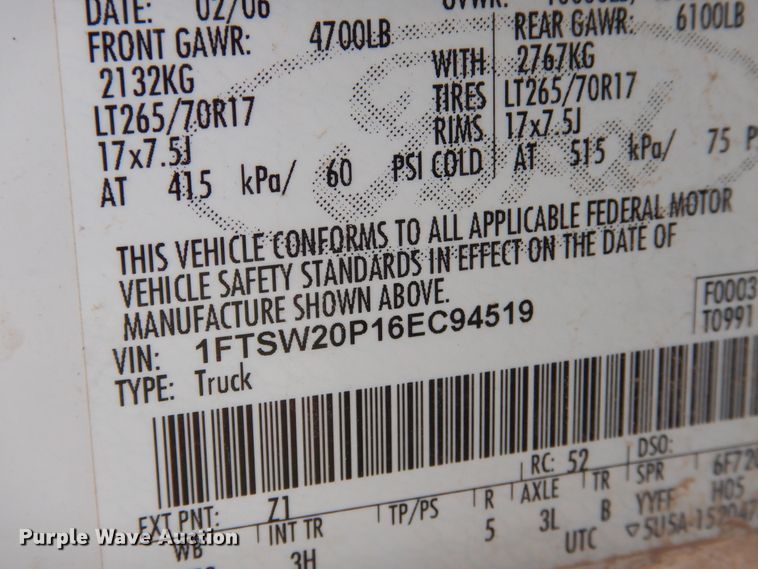 image for item DM6395 2006 Ford F250 Super Duty  Crew Cab pickup truck