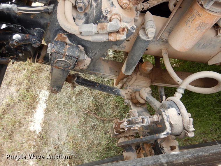 image for item DM6396 1989 White GMC WCS  semi truck