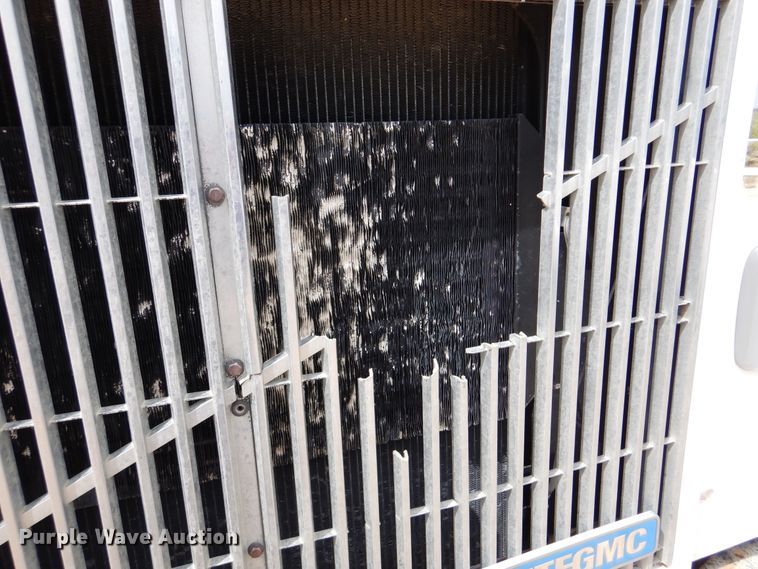 image for item DM6396 1989 White GMC WCS  semi truck