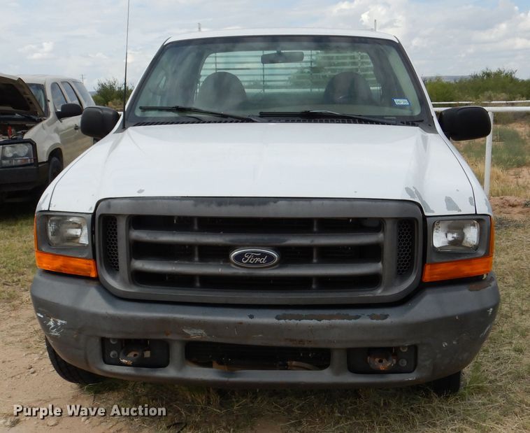 image for item DM6398 2000 Ford F250 Super Duty  SuperCab pickup truck