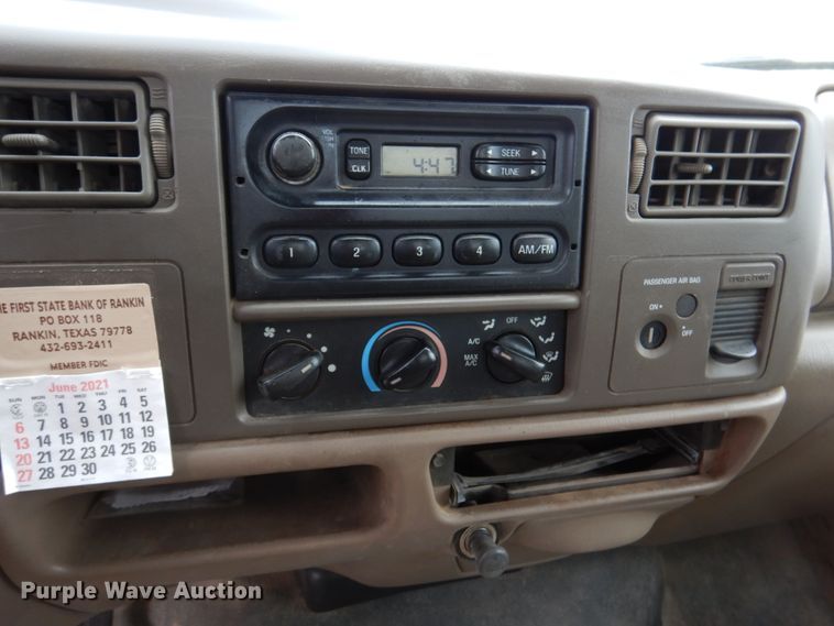 image for item DM6398 2000 Ford F250 Super Duty  SuperCab pickup truck