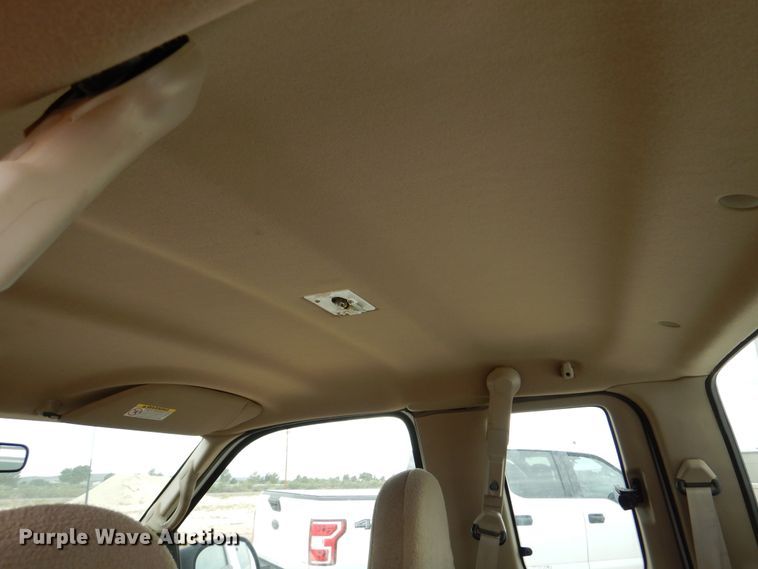 image for item DM6398 2000 Ford F250 Super Duty  SuperCab pickup truck