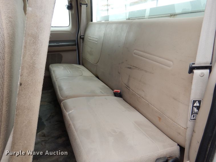 image for item DM6398 2000 Ford F250 Super Duty  SuperCab pickup truck