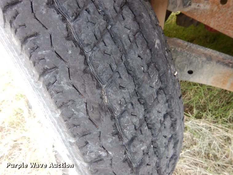 image for item DM6398 2000 Ford F250 Super Duty  SuperCab pickup truck