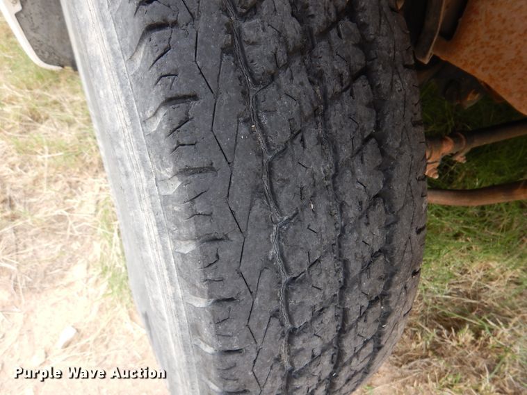 image for item DM6398 2000 Ford F250 Super Duty  SuperCab pickup truck