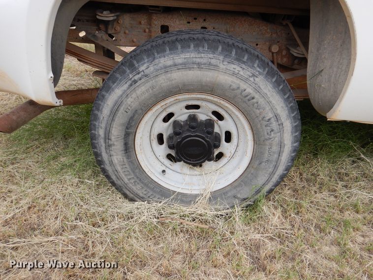 image for item DM6398 2000 Ford F250 Super Duty  SuperCab pickup truck