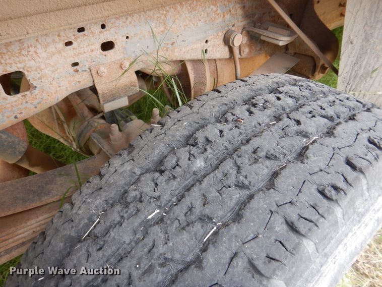 image for item DM6398 2000 Ford F250 Super Duty  SuperCab pickup truck