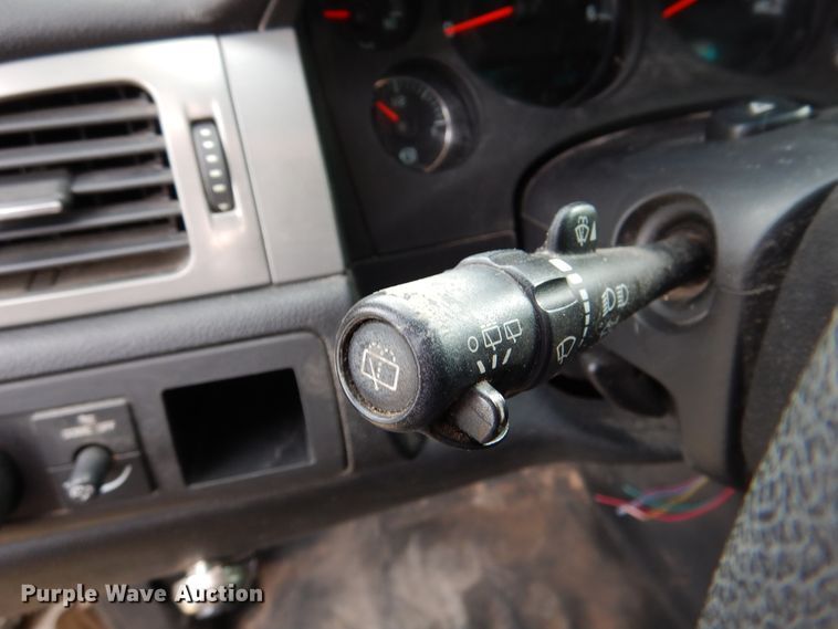 image for item DM6399 2011 Chevrolet Tahoe Police  SUV