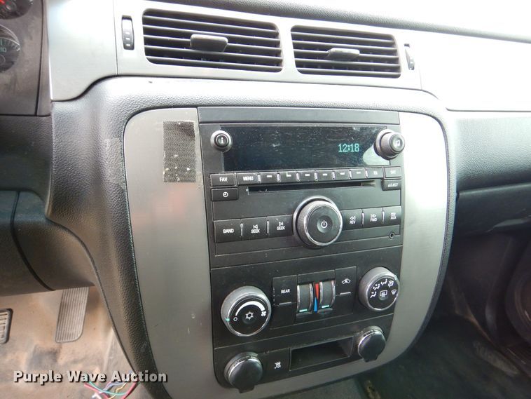 image for item DM6399 2011 Chevrolet Tahoe Police  SUV