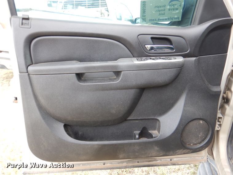 image for item DM6399 2011 Chevrolet Tahoe Police  SUV