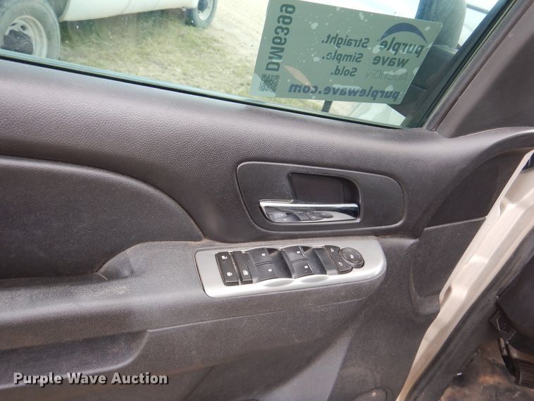 image for item DM6399 2011 Chevrolet Tahoe Police  SUV