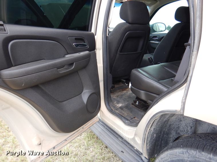 image for item DM6399 2011 Chevrolet Tahoe Police  SUV