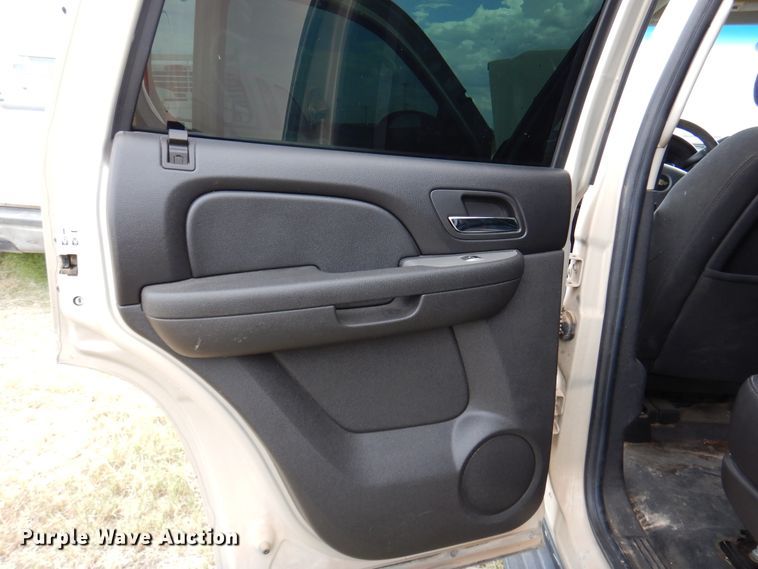 image for item DM6399 2011 Chevrolet Tahoe Police  SUV