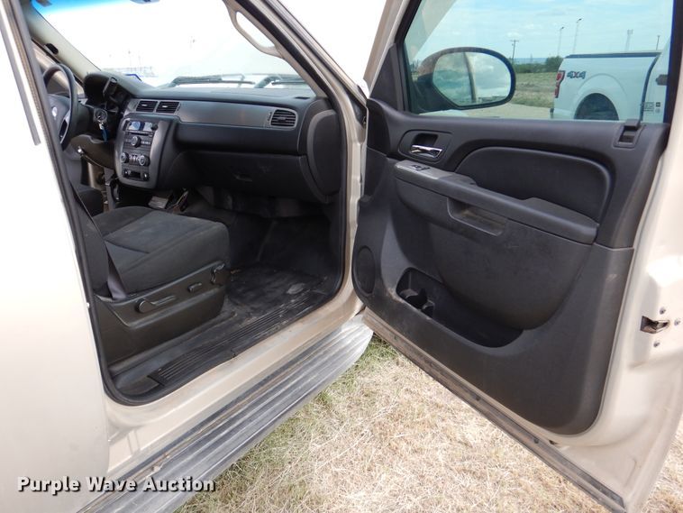 image for item DM6399 2011 Chevrolet Tahoe Police  SUV