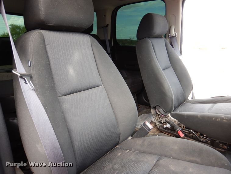 image for item DM6399 2011 Chevrolet Tahoe Police  SUV