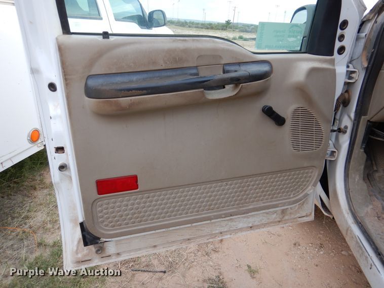 image for item DM6406 2005 Ford F250 Super Duty  SuperCab pickup truck