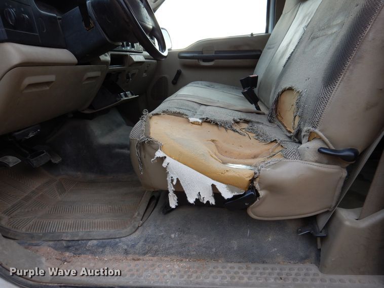 image for item DM6406 2005 Ford F250 Super Duty  SuperCab pickup truck